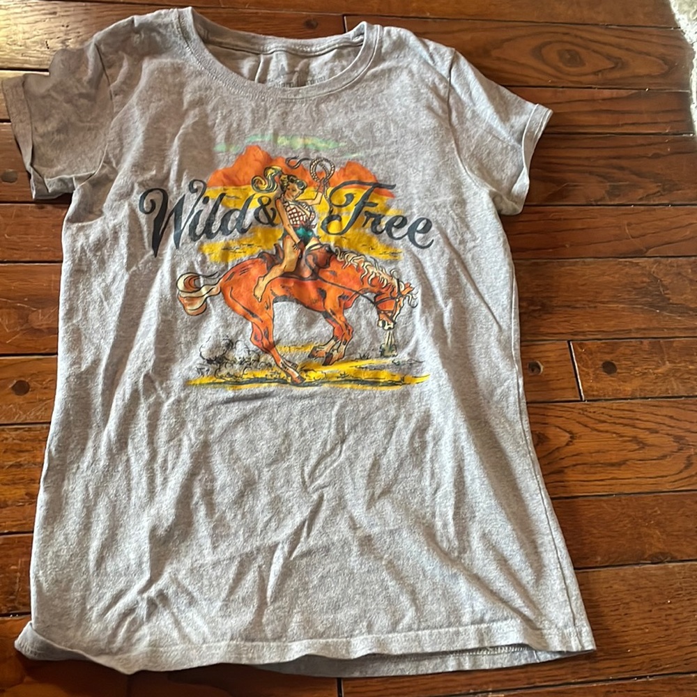Small grey shirt